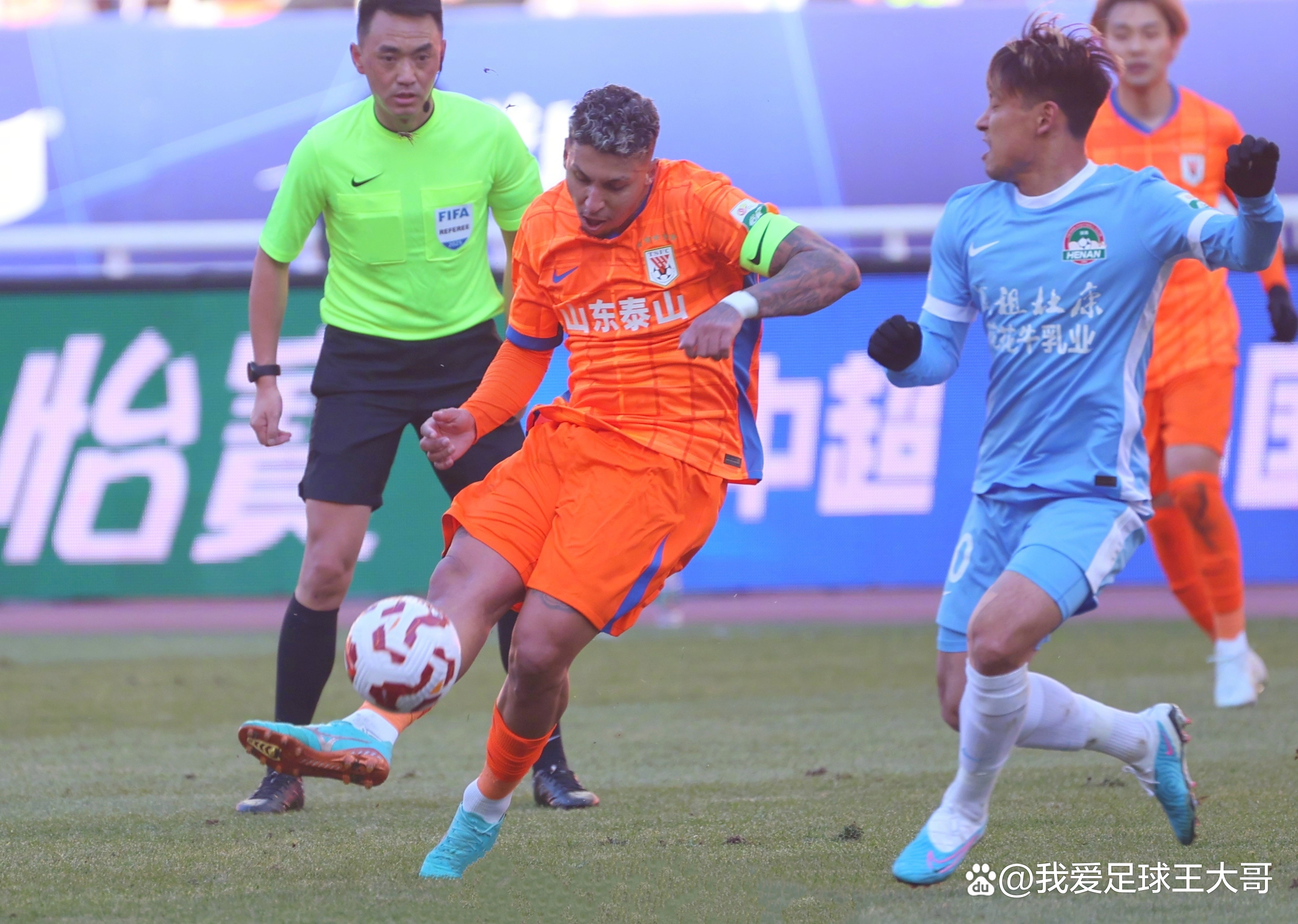 山东泰山内部会议纪要流出——赛后状态回暖，NBA季后赛使命明确，球队文化再被提及的简单介绍