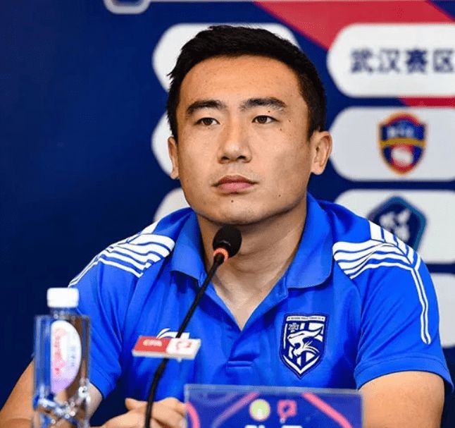 九游真人娱乐 -包含今晨武汉三镇备战欧联；内部沟通细节曝光；引发热议；控场能力受关注的词条