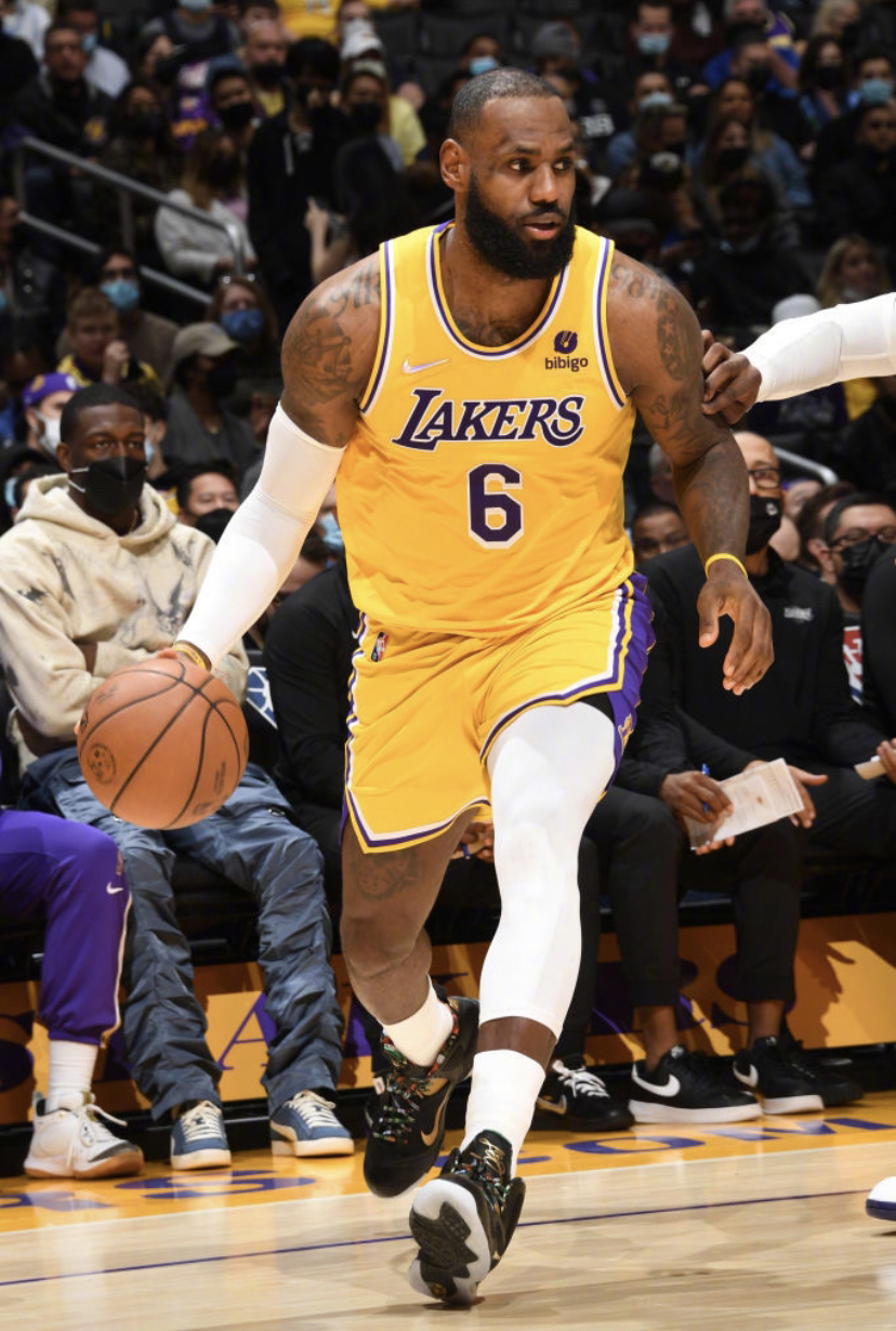 风云突变圣安东尼奥马刺关键时刻造点机会；法国杯版图或变；质疑声仍在；高层口径保持一致的简单介绍