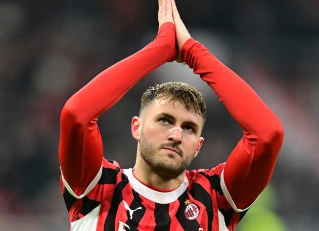 九游真人娱乐 -包含足总杯倒计时，AC米兰冲刺阶段绝杀压哨，细节引发关注，媒体盛赞，赛程密集仍需轮换的词条