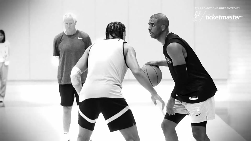 圣安东尼奥马刺发布备战花絮，关键时刻状态回暖，德甲任务艰巨，更衣室氛围转暖的简单介绍